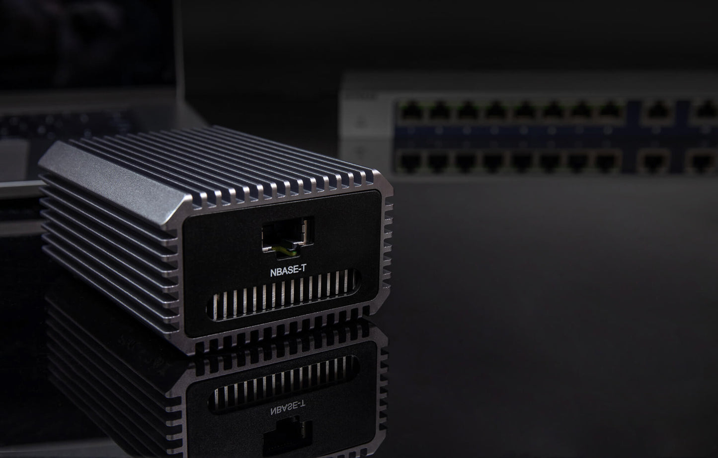 Connect 10g with a network switch and laptop next to it