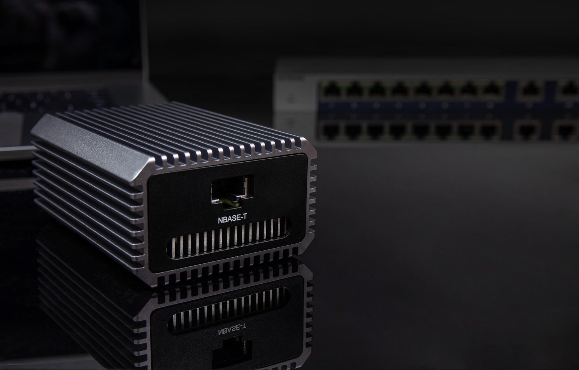 Connect 10g with a network switch and laptop next to it